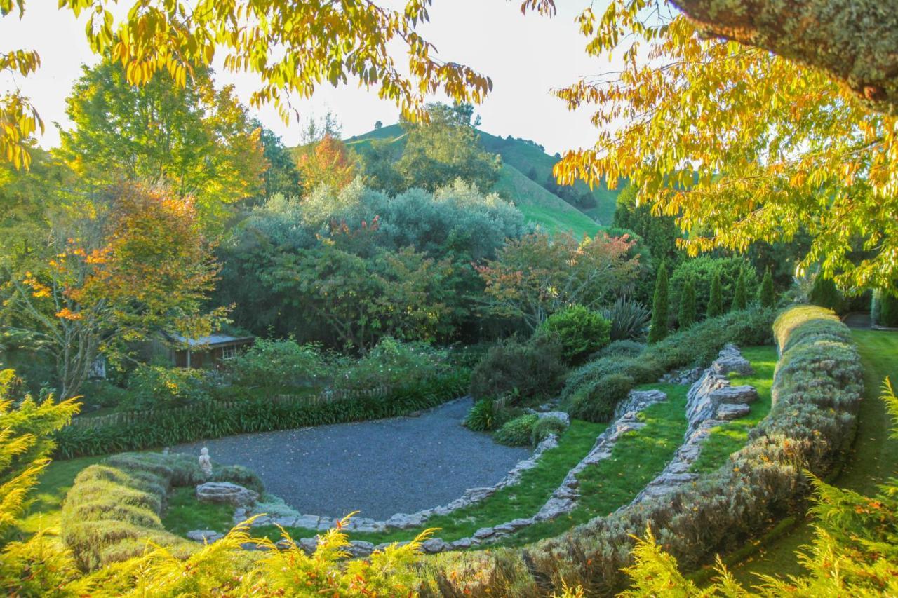 Bradleys Garden Bed And Breakfast Taumarunui Esterno foto